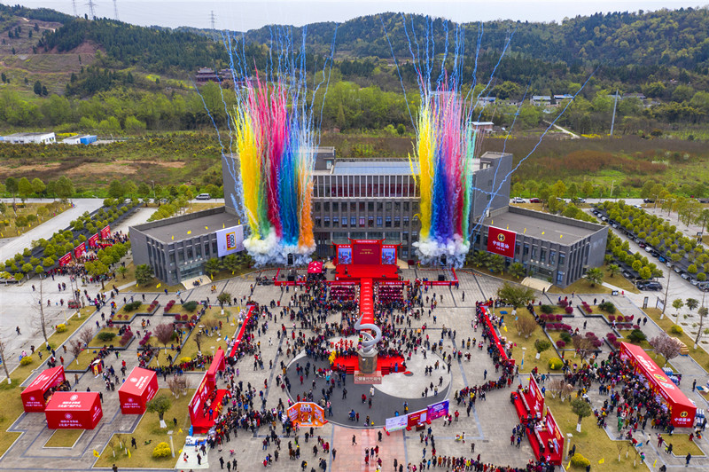 fd537be68aa246d89101032f9056b52c.jpg 皇冠体育