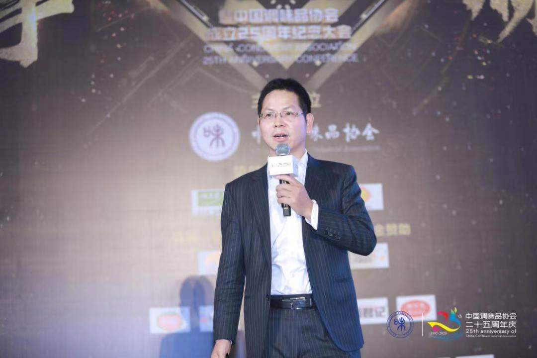 011.jpg 皇冠体育