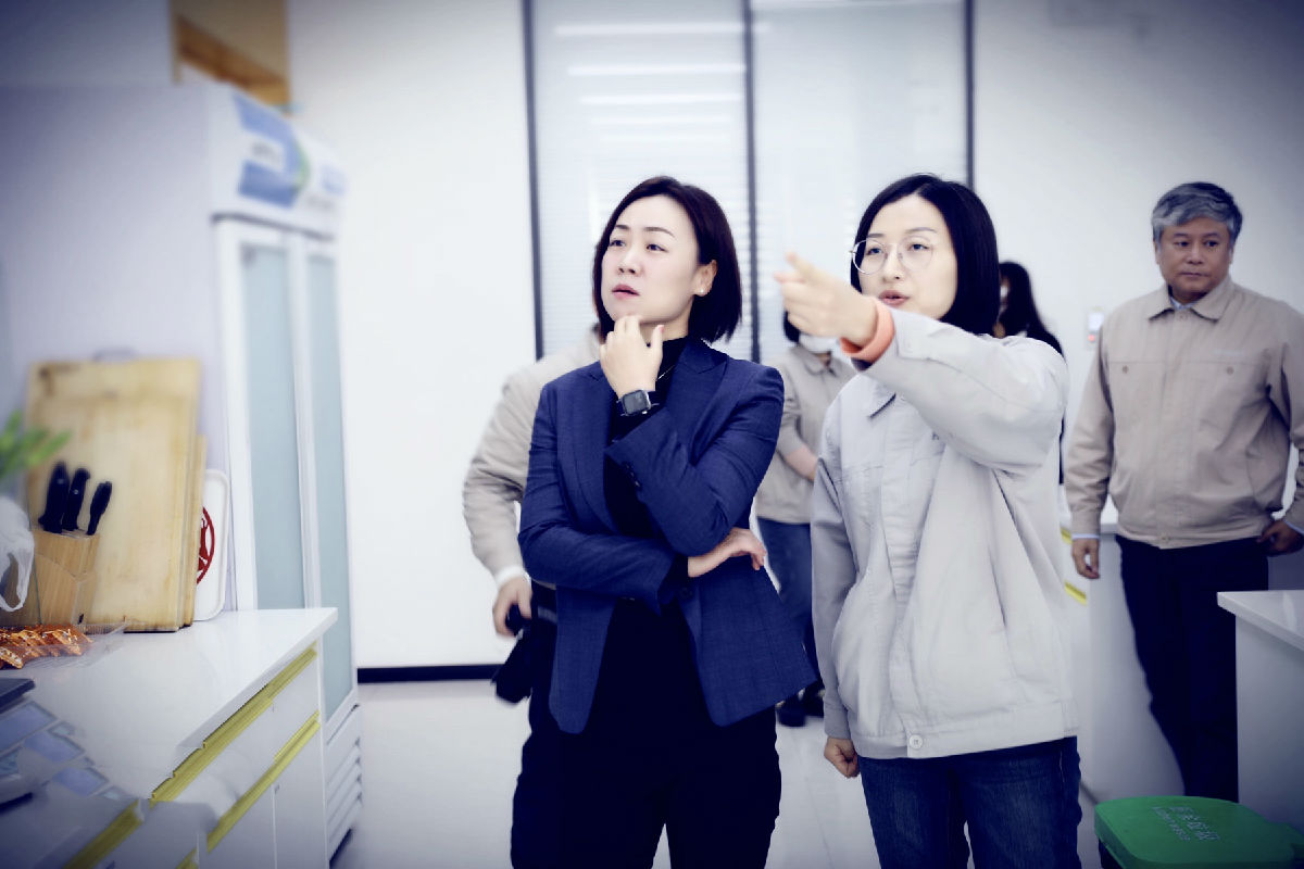 第.jpg 皇冠体育