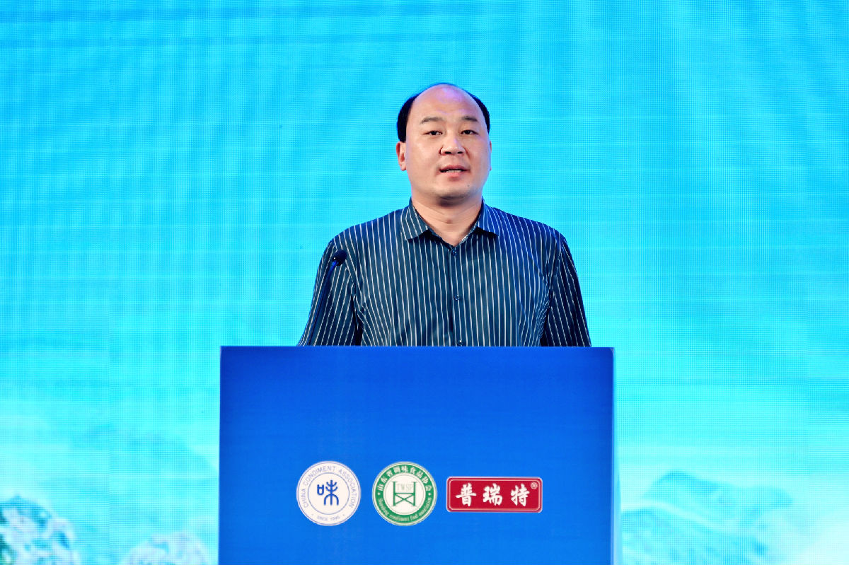 牛棒.jpg 皇冠体育